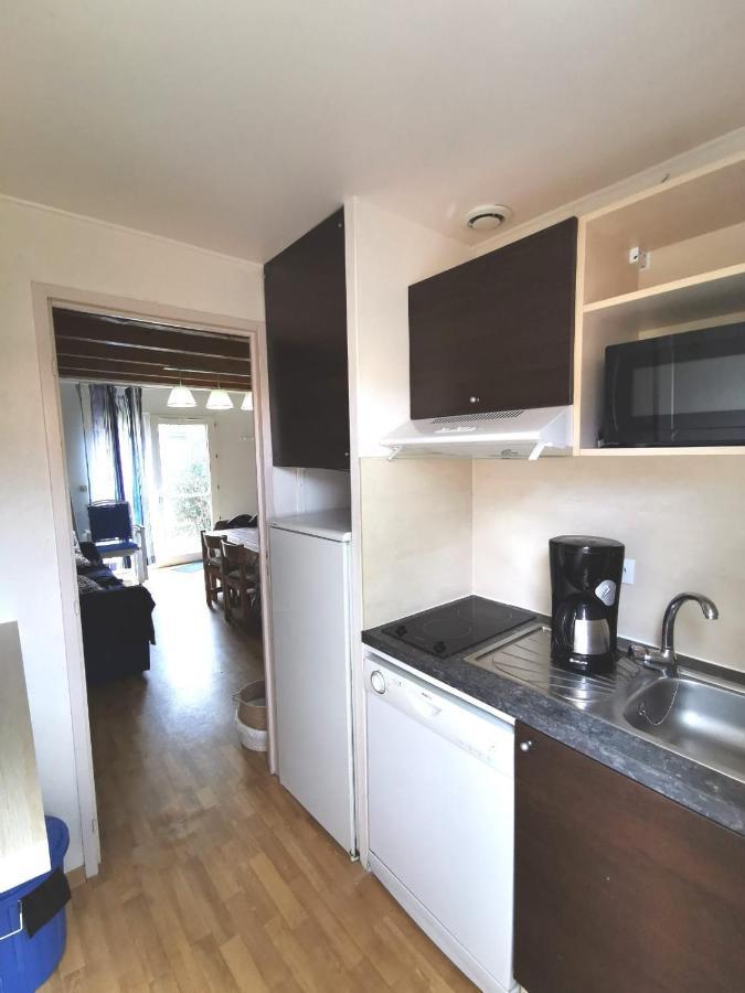 Maisonnette 5 Personnes Dans Residence Avec Piscine Сустон Екстериор снимка